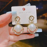 2023 New Trend Pearl Women's Long Earrings White Round Pearl Wedding Pendant Earrings Korean Fashion Jewelry Earrings