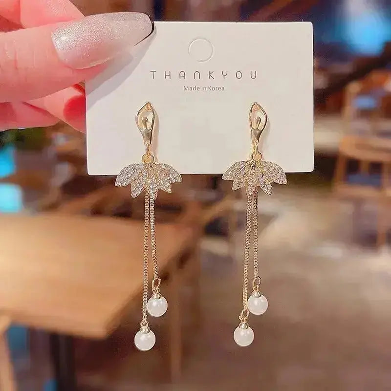 2023 New Trend Pearl Women's Long Earrings White Round Pearl Wedding Pendant Earrings Korean Fashion Jewelry Earrings