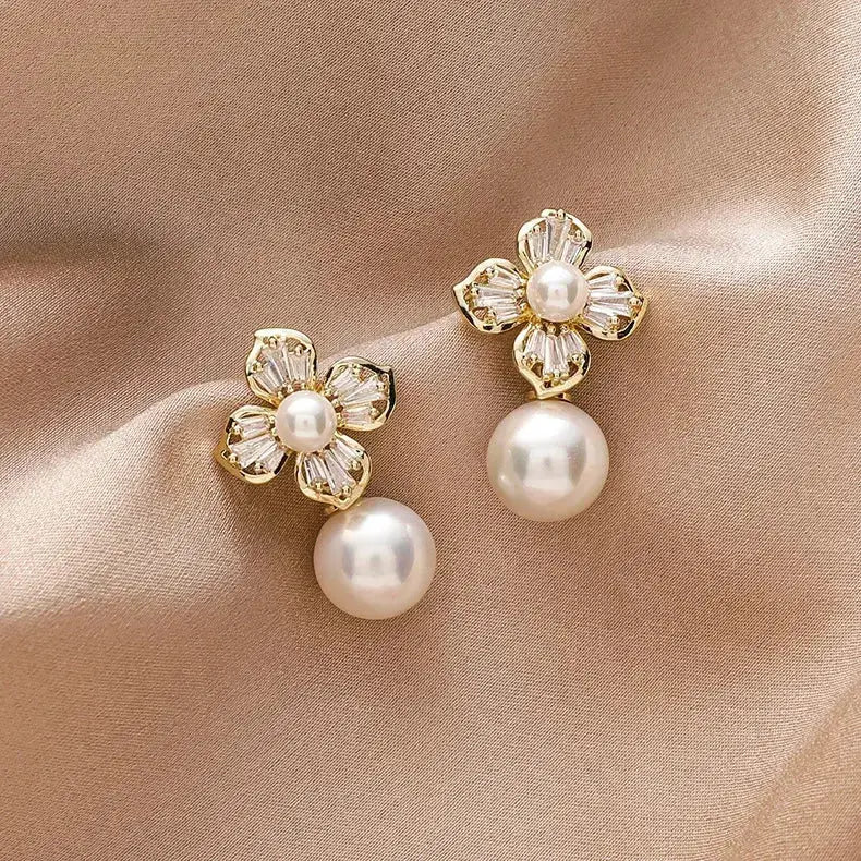 2024 South Korea New Fashion Temperament Pearl Earrings Delicate Simple Versatile Earrings For Women Jewelry