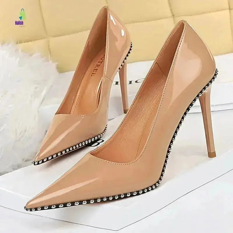 BIGTREE High Heels Rivet Metal Chain Pumps