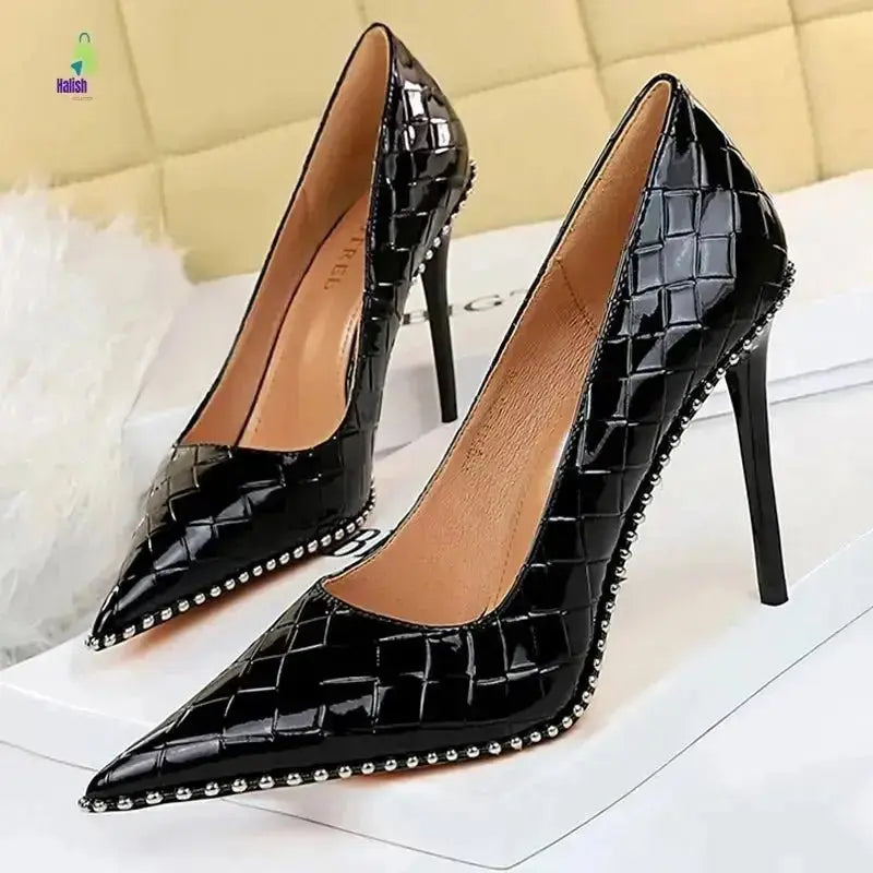 BIGTREE High Heels Rivet Metal Chain Pumps