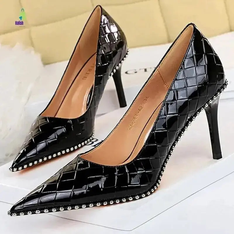 BIGTREE High Heels Rivet Metal Chain Pumps