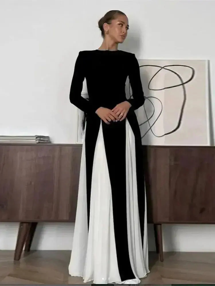 Elegant Black White Patchwork Maxi Dresses Women Fashion O-neck Long Sleeves Slim Dress New Female Evening Party Robes