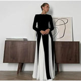 Elegant Black White Patchwork Maxi Dresses Women Fashion O-neck Long Sleeves Slim Dress New Female Evening Party Robes