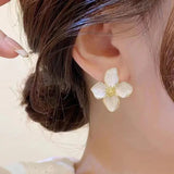 Fashion Korean Women Retro Drip Glaze Red Flower Earrings Women for Delicate Earrings Luxury Couple Engagement Jewelry Gift haalish