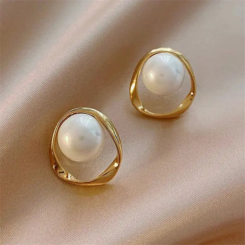 Pearl Earrings 2022 for Women Irregular Women Jewelry Earing Fashion Korean Delicate Pearl Woman New Earrings