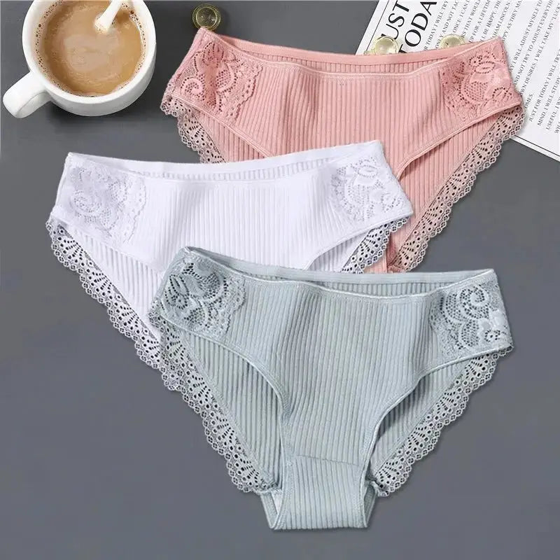 FINETOO 3Pcs/set Women Cotton Panties M-2XL Low-Rise Underwear Trendy Patchwork Lace Briefs Female Soft Underpants Lingerie 2022