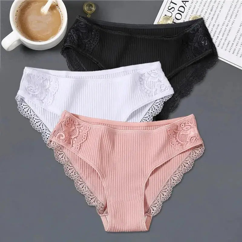 FINETOO 3Pcs/set Women Cotton Panties M-2XL Low-Rise Underwear Trendy Patchwork Lace Briefs Female Soft Underpants Lingerie 2022