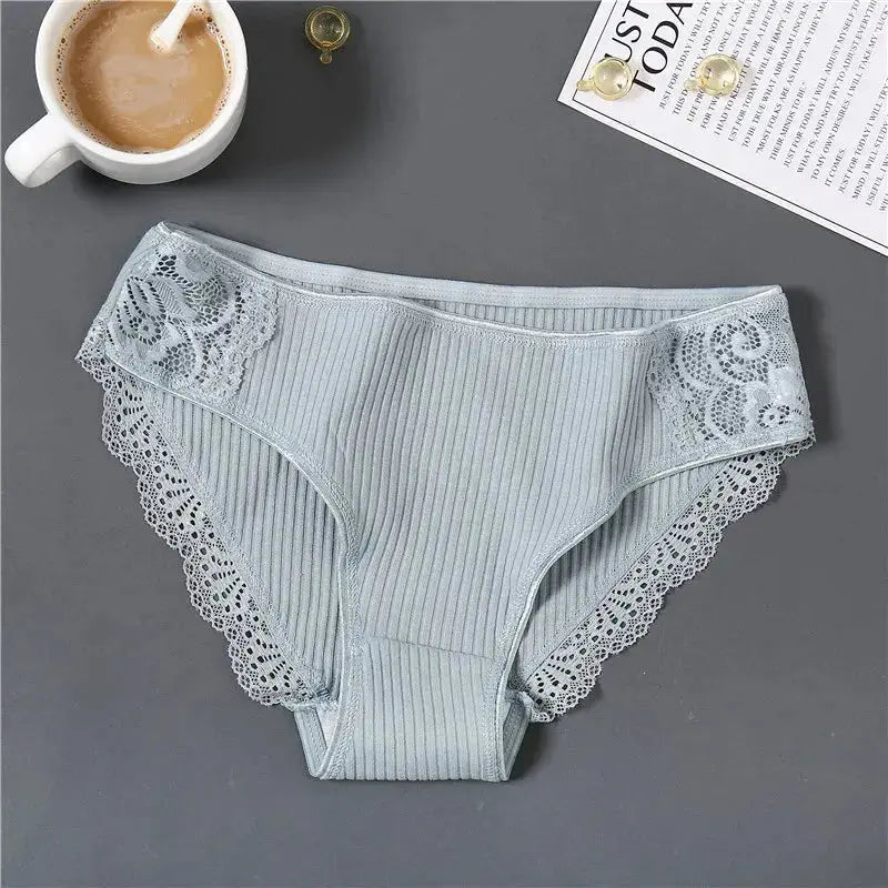 FINETOO 3Pcs/set Women Cotton Panties M-2XL Low-Rise Underwear Trendy Patchwork Lace Briefs Female Soft Underpants Lingerie 2022